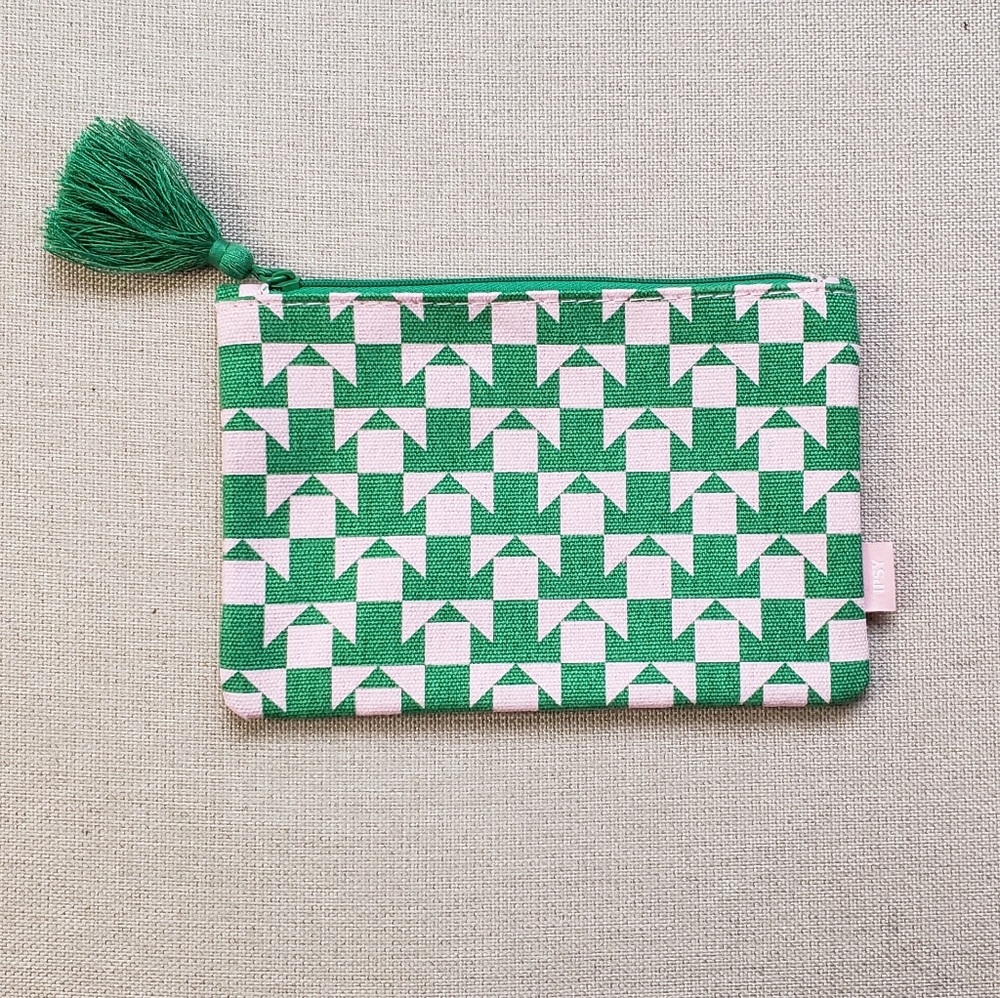 ipsy Bag Bundle - Picture 3 of 11